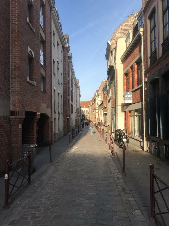 Charmant Appartement Au Coeur Du Vieux Лил Екстериор снимка